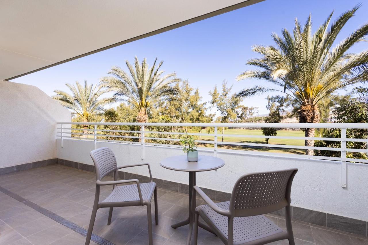 Suite Golf Course View